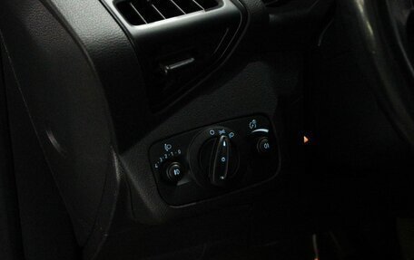 Ford Kuga III, 2015 год, 1 499 000 рублей, 11 фотография