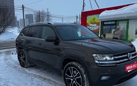 Volkswagen Teramont I, 2018 год, 3 250 000 рублей, 2 фотография