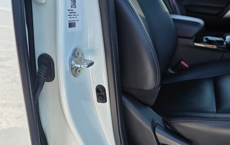 Mitsubishi Montero Sport, 2023 год, 5 100 000 рублей, 13 фотография