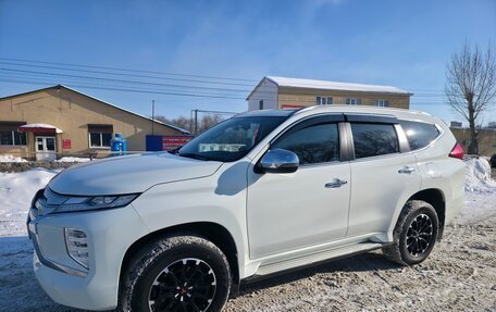 Mitsubishi Montero Sport, 2023 год, 5 100 000 рублей, 20 фотография