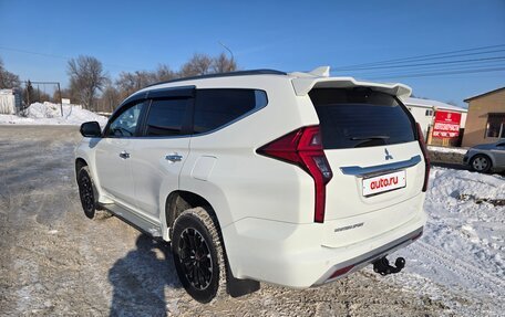 Mitsubishi Montero Sport, 2023 год, 5 100 000 рублей, 26 фотография