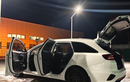 KIA cee'd III, 2019 год, 1 500 000 рублей, 13 фотография