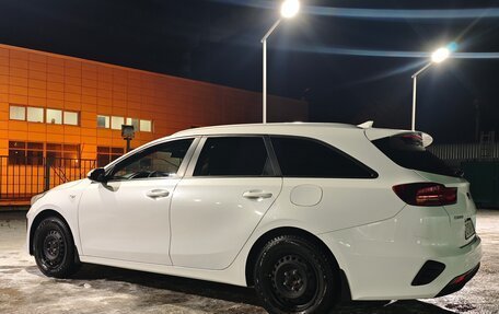 KIA cee'd III, 2019 год, 1 500 000 рублей, 16 фотография