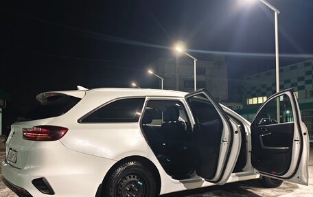 KIA cee'd III, 2019 год, 1 500 000 рублей, 14 фотография