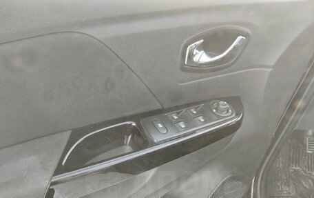 Renault Kaptur I рестайлинг, 2017 год, 1 600 000 рублей, 8 фотография