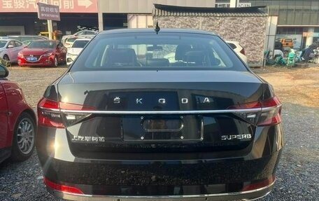 Skoda Superb III рестайлинг, 2025 год, 2 850 000 рублей, 5 фотография