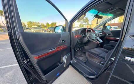 Toyota Vellfire I, 2010 год, 2 290 000 рублей, 7 фотография