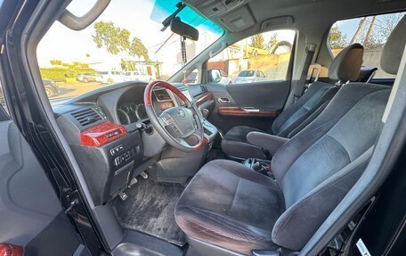 Toyota Vellfire I, 2010 год, 2 290 000 рублей, 11 фотография