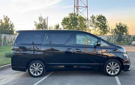Toyota Vellfire I, 2010 год, 2 290 000 рублей, 14 фотография