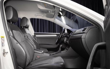 Skoda Superb III рестайлинг, 2017 год, 1 649 000 рублей, 11 фотография