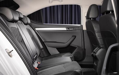 Skoda Superb III рестайлинг, 2017 год, 1 649 000 рублей, 13 фотография