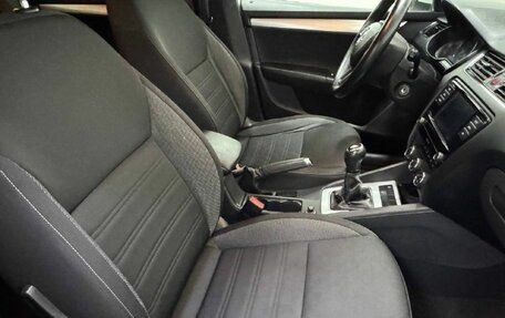 Skoda Octavia, 2019 год, 1 590 000 рублей, 9 фотография