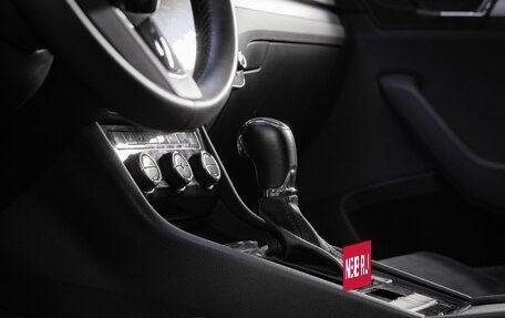 Skoda Superb III рестайлинг, 2017 год, 1 649 000 рублей, 19 фотография