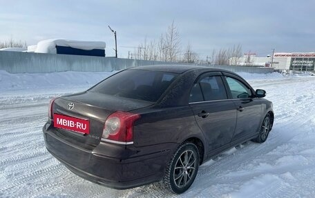 Toyota Avensis III рестайлинг, 2006 год, 707 000 рублей, 2 фотография
