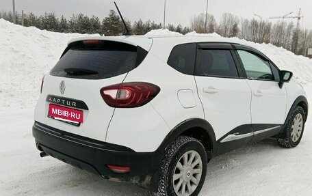 Renault Kaptur I рестайлинг, 2022 год, 1 370 000 рублей, 2 фотография