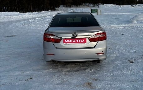 Toyota Camry, 2012 год, 1 700 000 рублей, 4 фотография