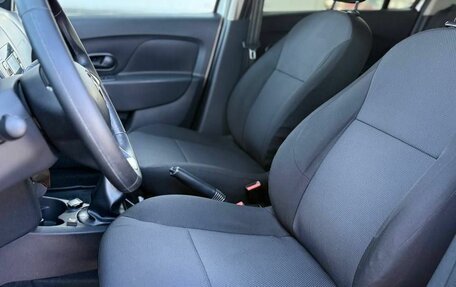 Renault Logan II, 2019 год, 1 090 000 рублей, 14 фотография