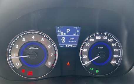 Hyundai Solaris II рестайлинг, 2012 год, 820 000 рублей, 11 фотография