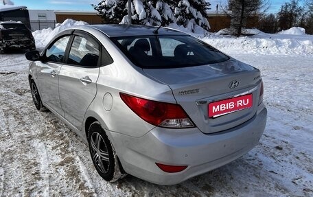 Hyundai Solaris II рестайлинг, 2012 год, 820 000 рублей, 8 фотография