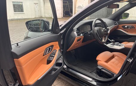 BMW 3 серия, 2019 год, 3 350 000 рублей, 6 фотография