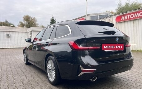 BMW 3 серия, 2019 год, 3 350 000 рублей, 9 фотография