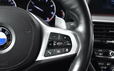 BMW 5 серия, 2020 год, 3 762 900 рублей, 15 фотография