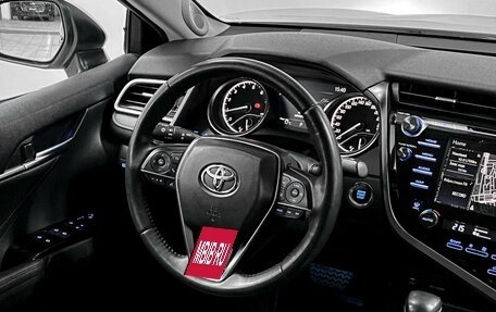 Toyota Camry, 2020 год, 3 084 000 рублей, 17 фотография