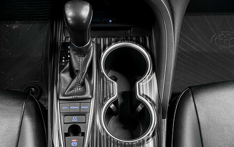 Toyota Camry, 2020 год, 3 084 000 рублей, 27 фотография