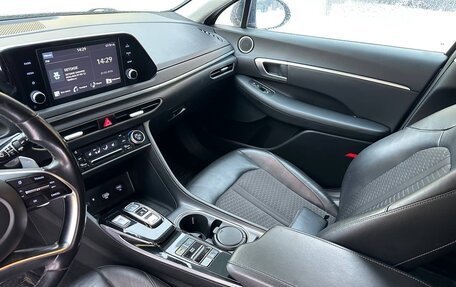 Hyundai Sonata VIII, 2019 год, 2 150 000 рублей, 13 фотография