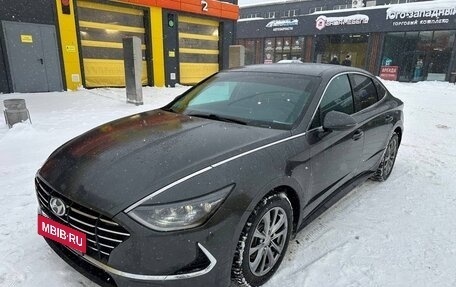 Hyundai Sonata VIII, 2019 год, 2 150 000 рублей, 3 фотография