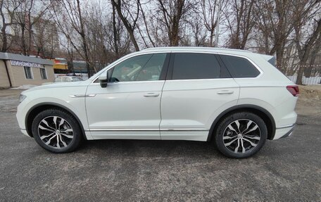 Volkswagen Touareg III, 2019 год, 5 300 000 рублей, 5 фотография
