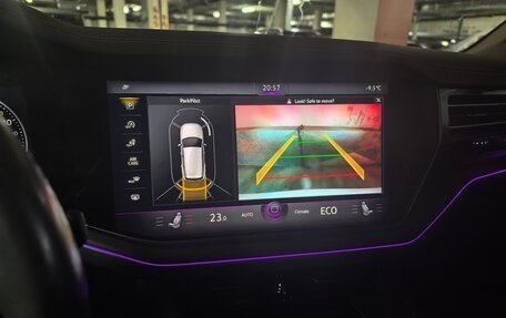 Volkswagen Touareg III, 2019 год, 5 300 000 рублей, 13 фотография