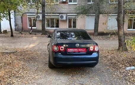 Volkswagen Jetta VI, 2010 год, 230 000 рублей, 1 фотография