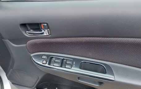 Toyota Wish II, 2007 год, 900 000 рублей, 9 фотография