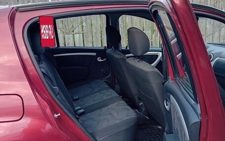 Renault Sandero I, 2011 год, 600 000 рублей, 2 фотография