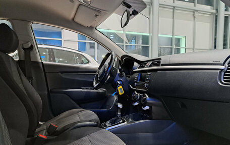 KIA Rio IV, 2018 год, 1 679 000 рублей, 13 фотография