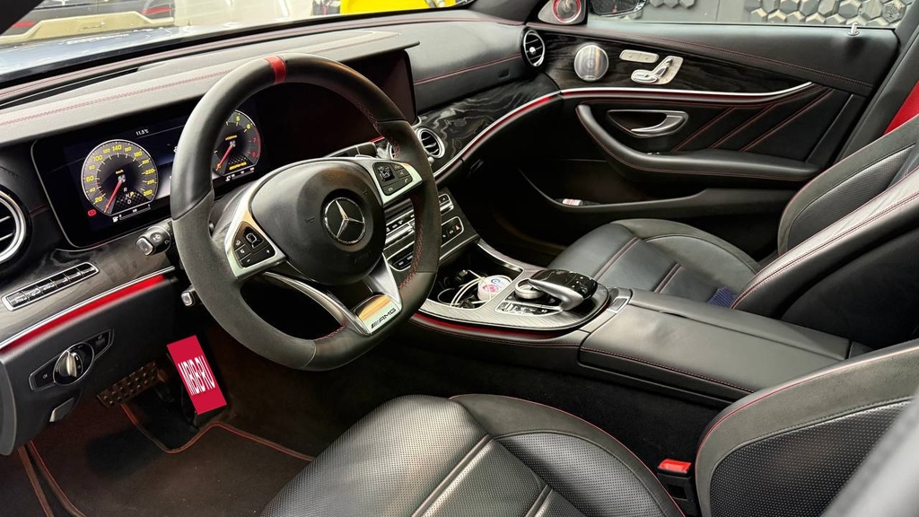 Mercedes-Benz E-Класс AMG W213, 2017 год, 4 700 000 рублей, 13 фотография