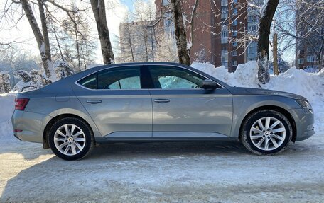 Skoda Superb III рестайлинг, 2018 год, 2 195 000 рублей, 6 фотография