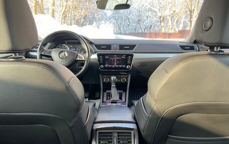 Skoda Superb III рестайлинг, 2018 год, 2 195 000 рублей, 19 фотография