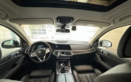 BMW X7, 2021 год, 10 900 000 рублей, 20 фотография