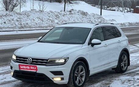 Volkswagen Tiguan II, 2018 год, 2 500 000 рублей, 8 фотография