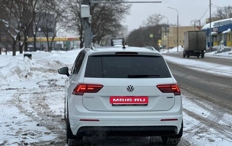 Volkswagen Tiguan II, 2018 год, 2 500 000 рублей, 11 фотография