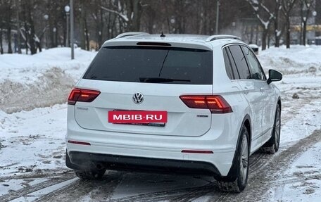 Volkswagen Tiguan II, 2018 год, 2 500 000 рублей, 9 фотография