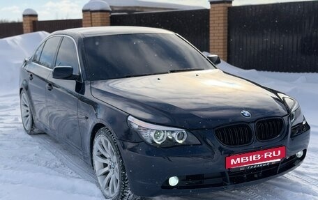 BMW 5 серия, 2006 год, 1 035 000 рублей, 15 фотография