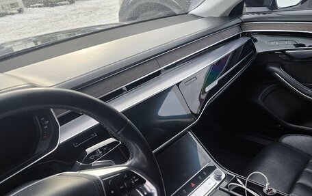 Audi A8, 2019 год, 6 490 000 рублей, 9 фотография