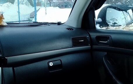 Toyota Avensis III рестайлинг, 2007 год, 750 000 рублей, 26 фотография