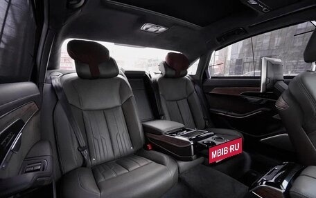 Audi A8, 2018 год, 5 200 000 рублей, 16 фотография