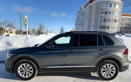 Volkswagen Tiguan II, 2021 год, 2 320 000 рублей, 5 фотография