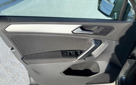 Volkswagen Tiguan II, 2021 год, 2 320 000 рублей, 7 фотография