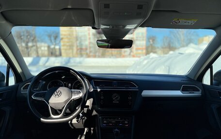 Volkswagen Tiguan II, 2021 год, 2 320 000 рублей, 6 фотография